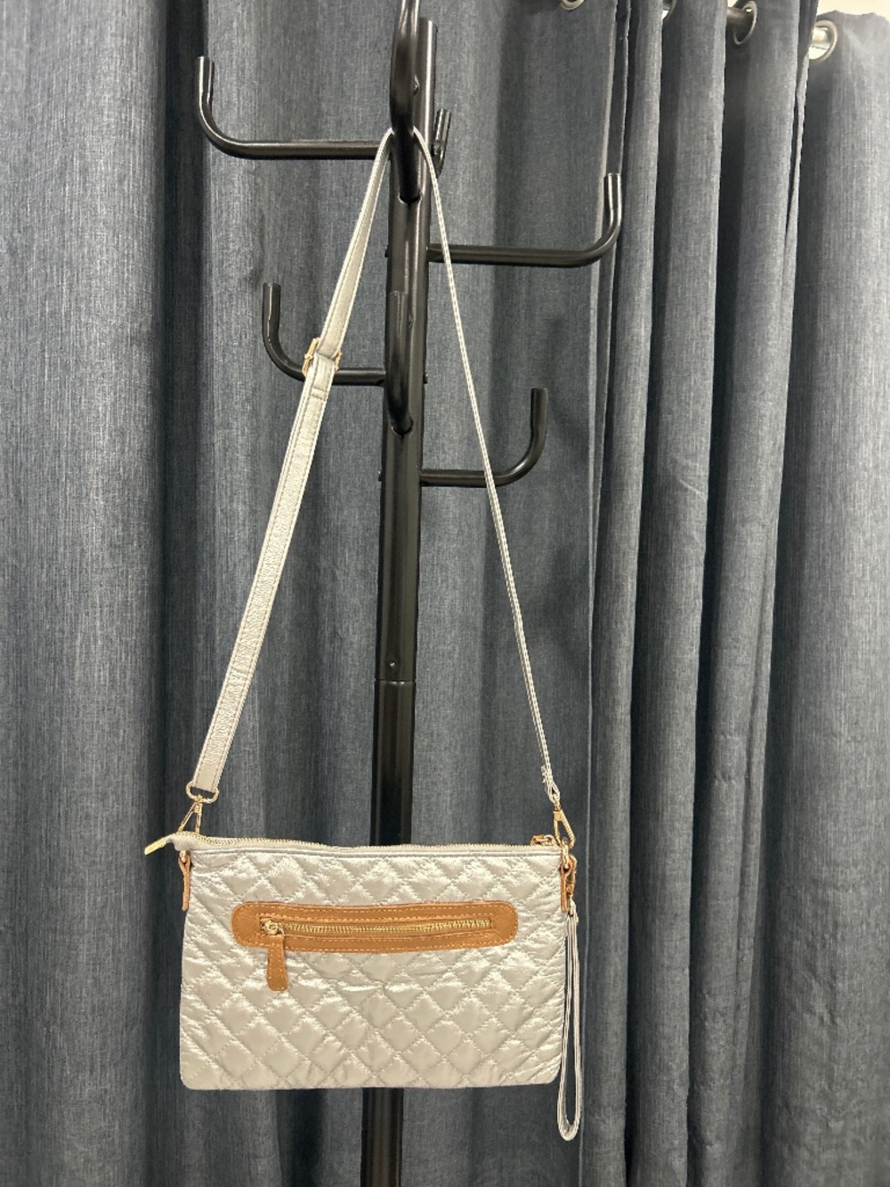 The Krista Purse - Silver